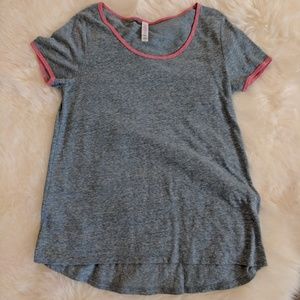Lularoe classic tee